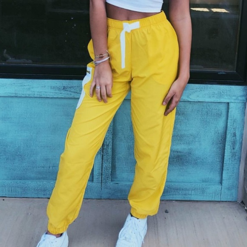 ⭐️ Forever 21 Yellow Utility Cargo Pants